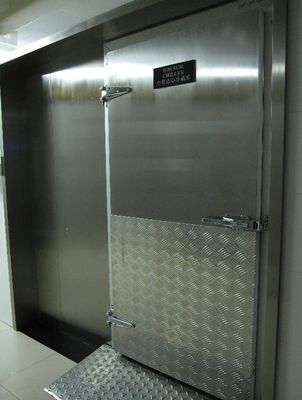 Modular Installation Freezer Room System Ideal for Large Scale Cold Storage Requirements in Retail and Logistics Sectors